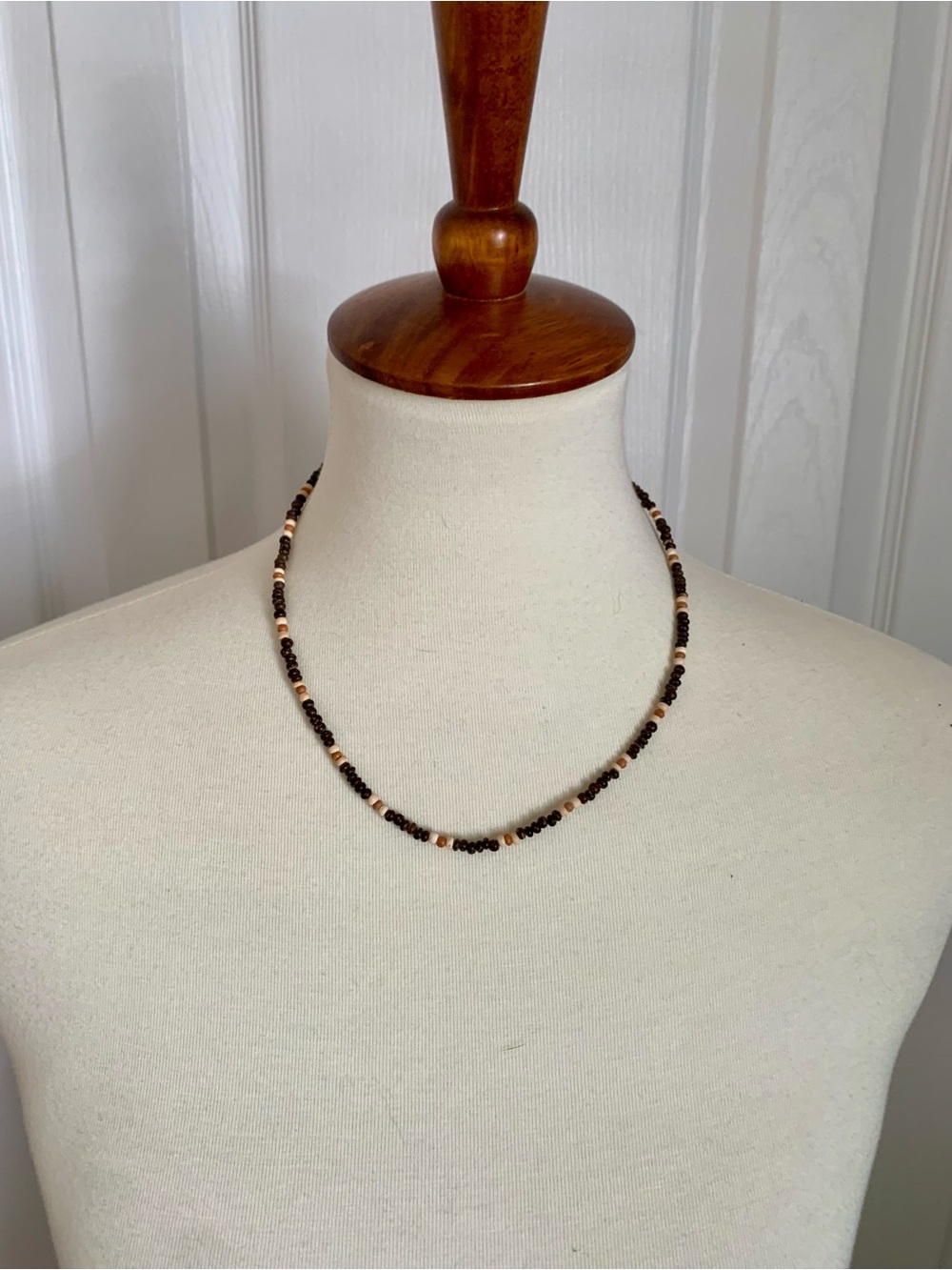 Handcrafted Beaded Wood Necklace Brown Beige 18in Spring Ring Closure
